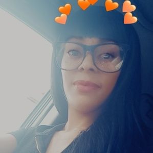 Meet your Posher, Aundria